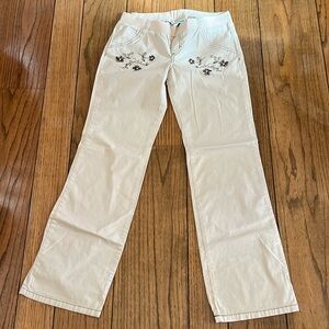 One to nine Maternity Pants Size  M New Without Tag